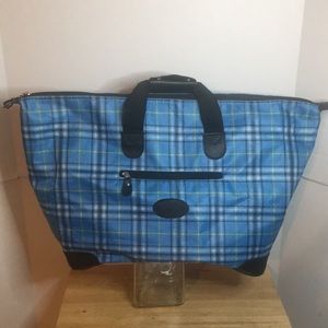 No brand tag beach tote waterproof interior/ exterior large inside full zip top